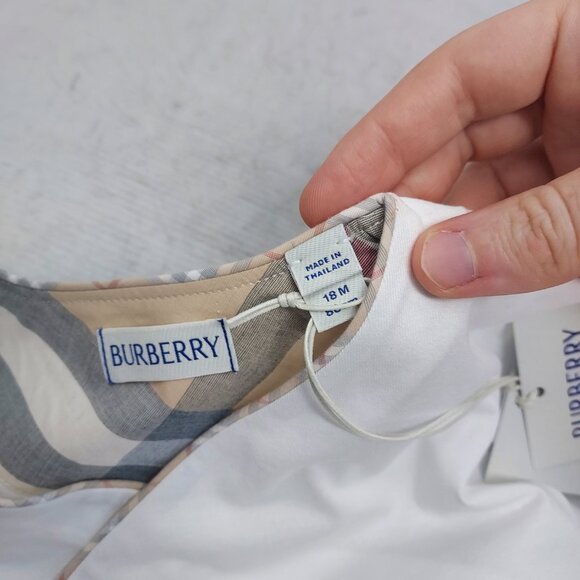 Burberry White Baby Check Bodysuit Bib Box - Picture 4 of 11